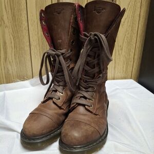 RARE Dr Martens  Aimilita Triumph Floral Fold Down Leather Combat Boots Grunge 9